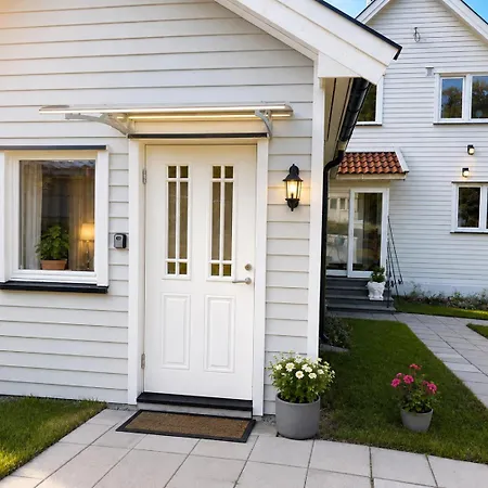 Lakeside Escape Holmestrand